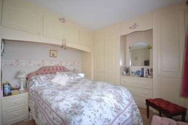 Image of 2 Bedroom Detached for sale at Hillbrook Rise  Totnes, TQ9 5AU