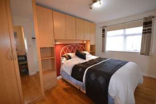  Image of 2 Bedroom Detached for sale at Furze Road  Totnes, TQ9 5YE