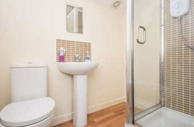  Image of 3 Bedroom Terraced for sale at Tudsbery Avenue Craigmillar Edinburgh, EH16 4GX