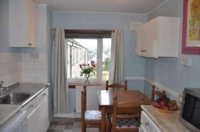  Image of 2 Bedroom Flat to rent at The Wynd  ALVA, FK12 5LP