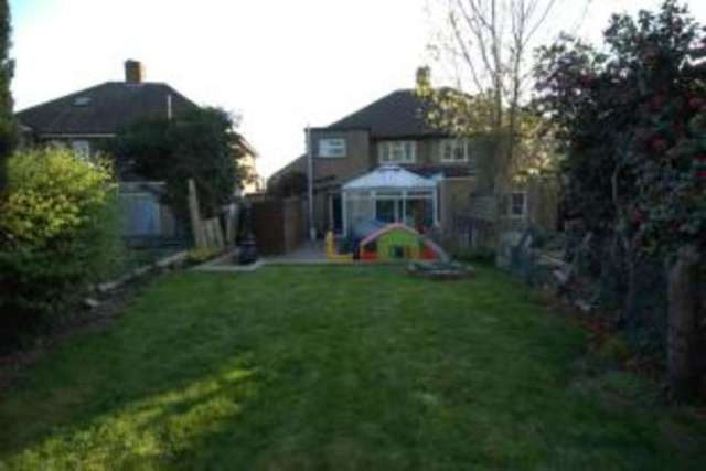  Image of 3 Bedroom Semi-Detached for sale at Shirley Croydon Shirley, CR0 7SG
