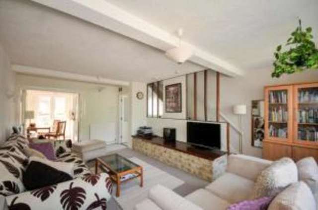  Image of 3 Bedroom Terraced for sale at Swanley Kent Swanley, BR8 8HZ