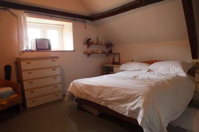  Image of 4 Bedroom Cottage for sale at Woodchester Stroud Woodchester, GL5 5NT
