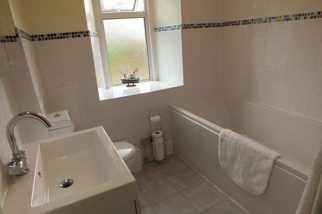  Image of 4 Bedroom Cottage for sale at Woodchester Stroud Woodchester, GL5 5NT