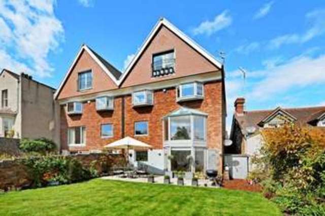  Image of 6 Bedroom Terraced for sale at Beaconsfield Road Clifton Bristol, BS8 2TR
