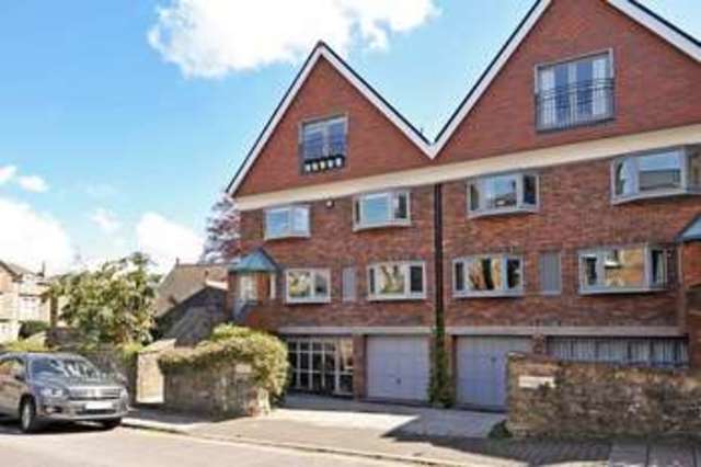  Image of 6 Bedroom Terraced for sale at Beaconsfield Road Clifton Bristol, BS8 2TR