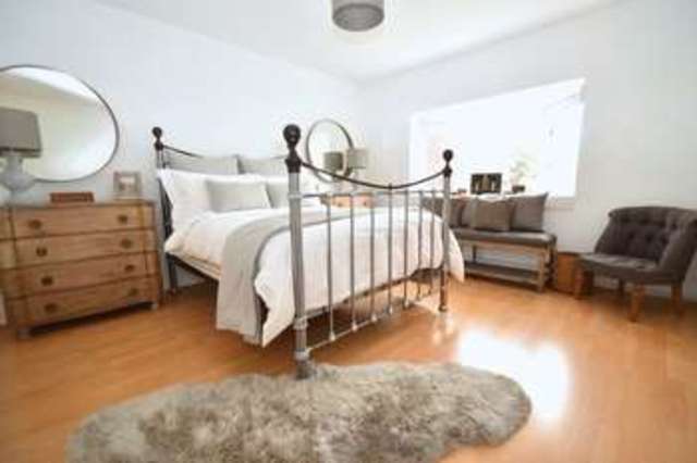  Image of 6 Bedroom Terraced for sale at Beaconsfield Road Clifton Bristol, BS8 2TR