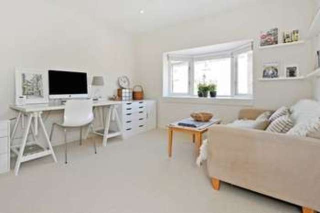 Image of 6 Bedroom Terraced for sale at Beaconsfield Road Clifton Bristol, BS8 2TR