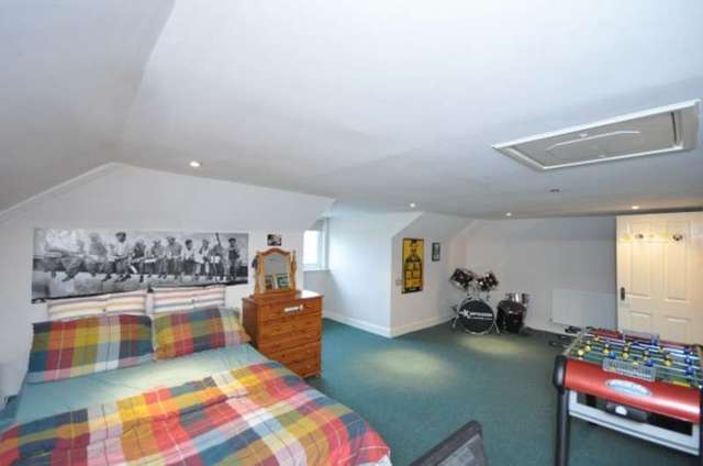  Image of 3 Bedroom Bungalow for sale at Blair Road Blairhill Coatbridge, ML5 1NJ