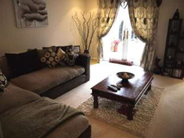  Image of 4 Bedroom Detached for sale at Blandford Forum Dorset Blandford Forum, DT11 7UX