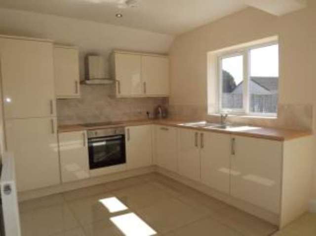  Image of 3 Bedroom Detached for sale at Northbourne Bournemouth Kinson, BH10 7HF