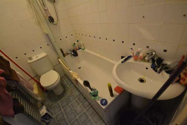  Image of 1 Bedroom Flat for sale at Hastings, TN34 1EH
