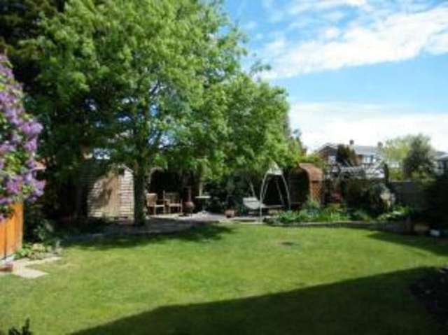  Image of 4 Bedroom Terraced for sale at Canford Heath Poole Waterloo, BH17 8PZ