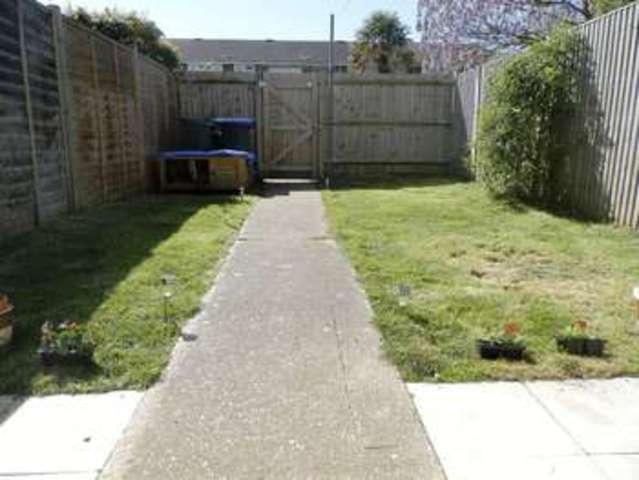  Image of 3 Bedroom Terraced for sale at Coleridge Crescent  Goring,Worthing, BN12 6LT