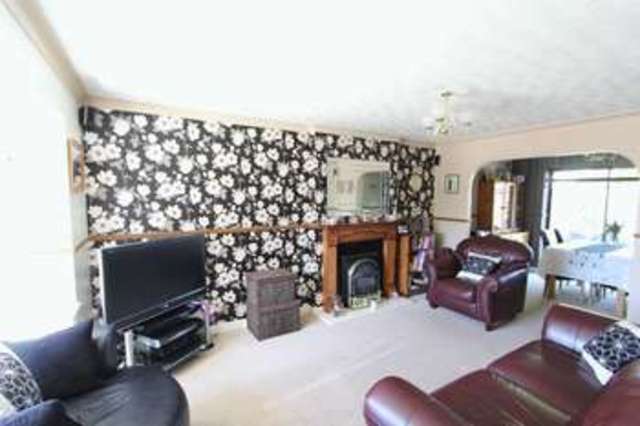  Image of 4 Bedroom Detached for sale at Colleridge Grove  Beverley, HU17 8XD
