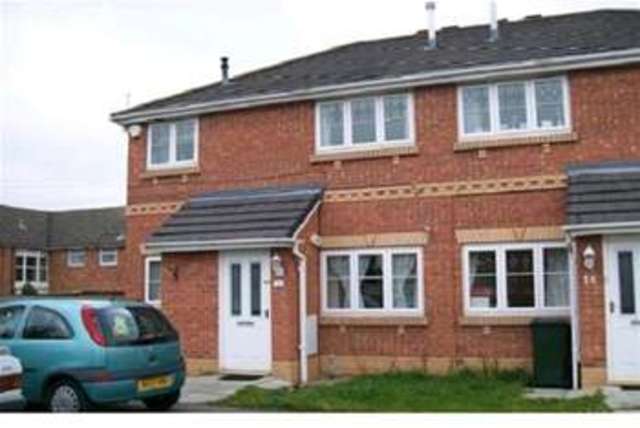  Image of 2 Bedroom Flat to rent at Ellesmere Port, CH65 9FB