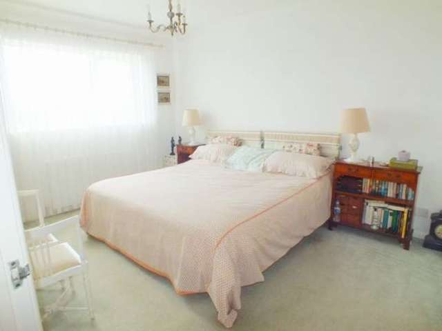  Image of 3 Bedroom Detached for sale at Burnards Field Road  Colyton, EX24 6PE