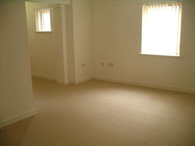  Image of 2 Bedroom Apartment to rent at Coytes Gardens Friars Street Ipswich, IP1 1PS