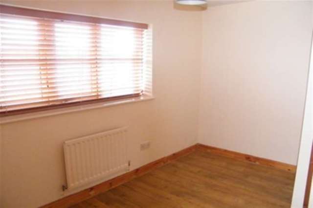  Image of 2 Bedroom Detached to rent at Cardiff, CF23 8NT