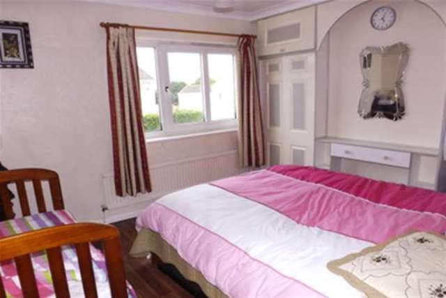  Image of 3 Bedroom Detached to rent at Swindon, SN2 1AG