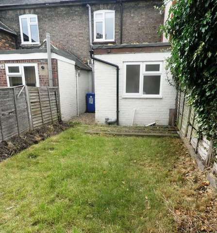  Image of 2 Bedroom Terraced for sale at Sudbury Suffolk, CO10 2DL
