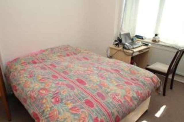  Image of 2 Bedroom Maisonette for sale at Croydon  Croydon, CR0 6DQ
