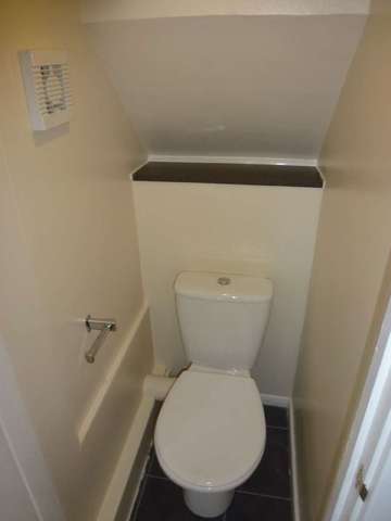  Image of 3 Bedroom Semi-Detached to rent at Dunbeath Avenue  Prescot, L35 0QH
