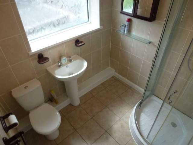  Image of 3 Bedroom Semi-Detached to rent at Dunbeath Avenue  Prescot, L35 0QH
