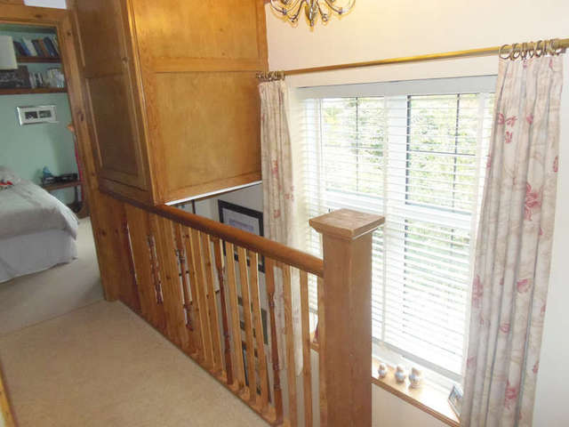  Image of 4 Bedroom Detached for sale at Yelverton Devon, PL20 6AX