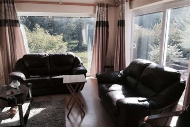  Image of 4 Bedroom Detached to rent at Birmingham, B17 8PU