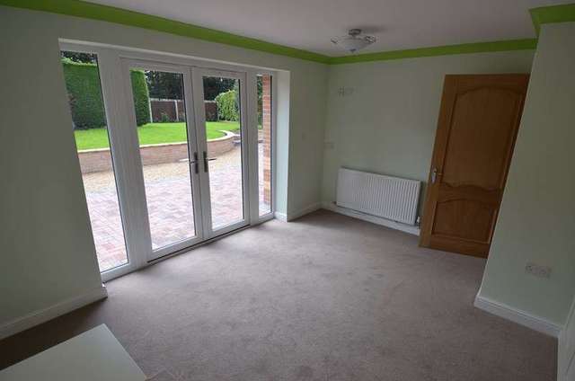 Image of 2 Bedroom Detached for sale at Fairways Drive Blackwell Bromsgrove, B60 1BB