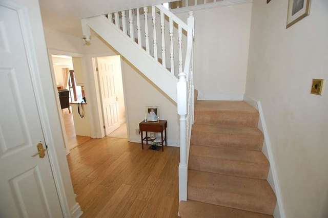  Image of 4 Bedroom Detached for sale at Mickle Trafford Chester Bridge Trafford, CH2 4QX