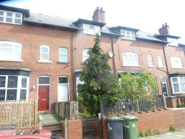  Image of 5 Bedroom Detached for sale at Leeds, LS7 4EN