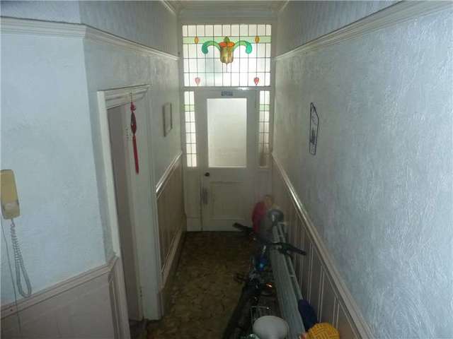  Image of 5 Bedroom Detached for sale at Leeds, LS7 4EN