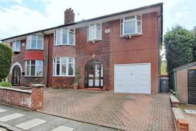  Image of 4 Bedroom Semi-Detached for sale at Grasmere Avenue Whitefield Manchester, M45 7GN
