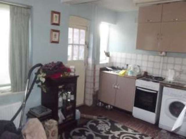  Image of 3 Bedroom Terraced for sale at Birmingham West Midlands Perry Barr, B42 2SG