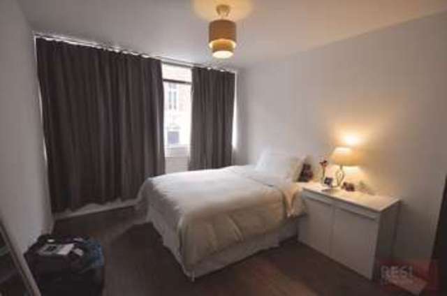  Image of 1 Bedroom Flat to rent at Guilford Street  London, WC1N 1ES