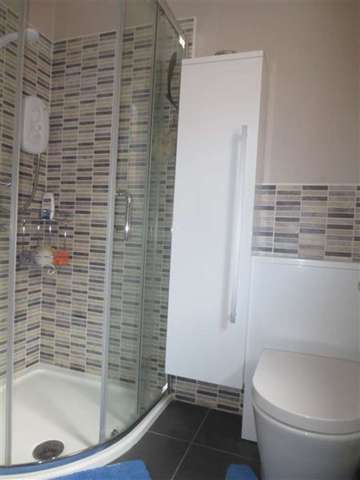  Image of 2 Bedroom Bungalow for sale at Scarborough, YO11 2QQ