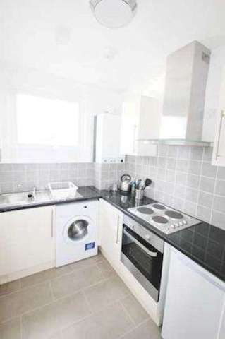  Image of 1 Bedroom Flat to rent at London WC1V 6RD Holborn, WC1V 6RD