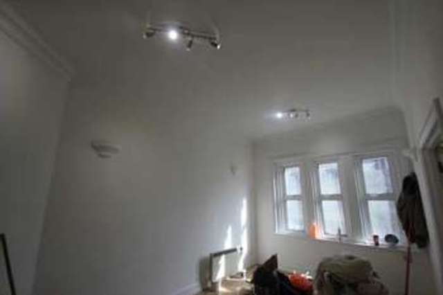  Image of 1 Bedroom Flat to rent at London WC1V 6RD Holborn, WC1V 6RD