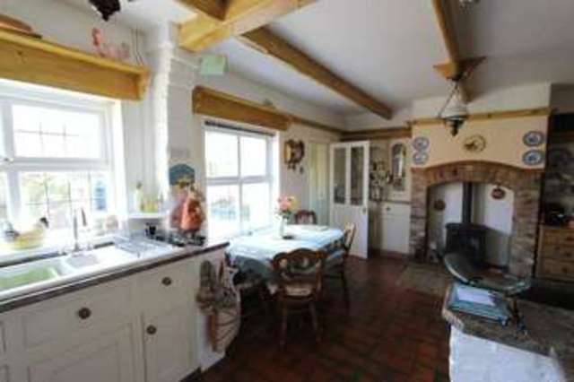  Image of 3 Bedroom Semi-Detached for sale at Hull Bridge Road  Beverley, HU17 9RT