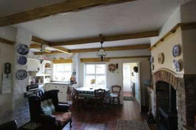  Image of 3 Bedroom Semi-Detached for sale at Hull Bridge Road  Beverley, HU17 9RT