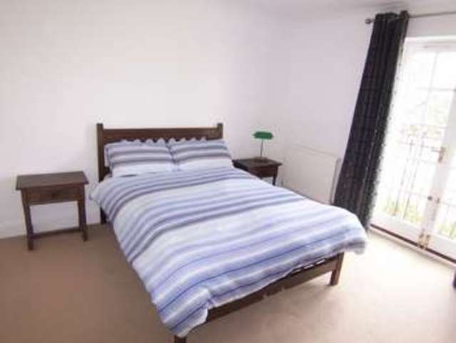  Image of 3 Bedroom Terraced for sale at Jodrell Road  London, E3 2LA