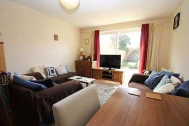  Image of 2 Bedroom Terraced for sale at Rutters Close  Kidlington, OX5 1SN