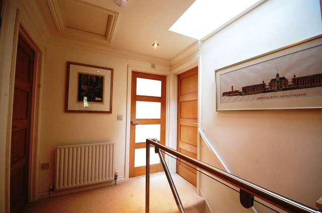  Image of 3 Bedroom Terraced for sale at Forbes Road Kings Worthy Winchester, SO23 7PQ