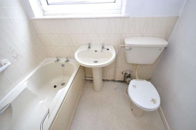  Image of 2 Bedroom Detached for sale at Lower Darwen Darwen Lancashire, BB3 0RF