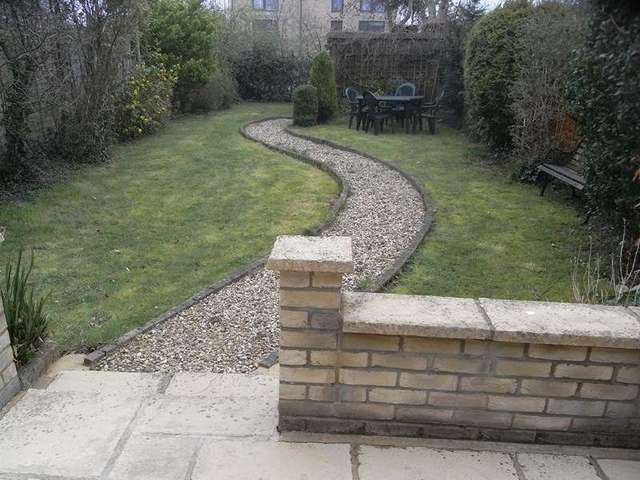  Image of 4 Bedroom Semi-Detached for sale at Leeside  Barnet, EN5 2PD