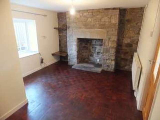  Image of 2 Bedroom Semi-Detached to rent at Llangynidr Crickhowell, NP8 1NR