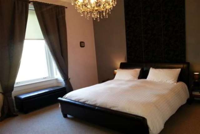  Image of 2 Bedroom Property to rent at Glasgow, G73 5QL