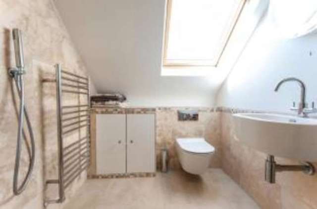  Image of 5 Bedroom Terraced for sale at London  Mortlake, SW14 7HL